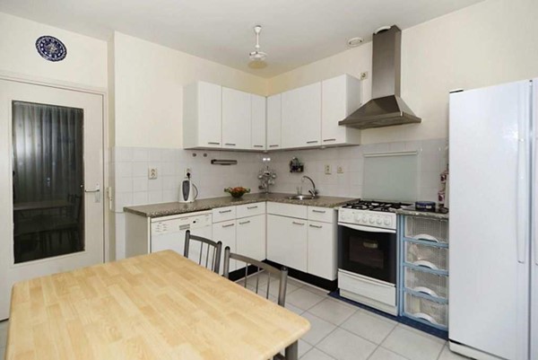 Medium property photo - Akbarstraat 24a, 1061 EB Amsterdam